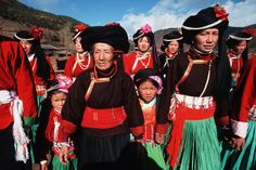 The Musuo Women'S Kingdom On January 2Nd, 2000, China.