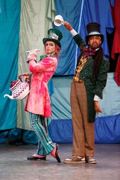 Turbo Photos - Principal dancer with The Royal Ballet Steven McRae and Turbo from ZooNation are seen during a photocall for two new productions featuring the Mad Hatter at Royal Opera House on November 12, 2014 in London, England. Productions of 'Alice's Adventures in Wonderland' and 'The Mad Hatters Tea Party' both begin rehearsals this week. - Turbo Photos - 4 of 12